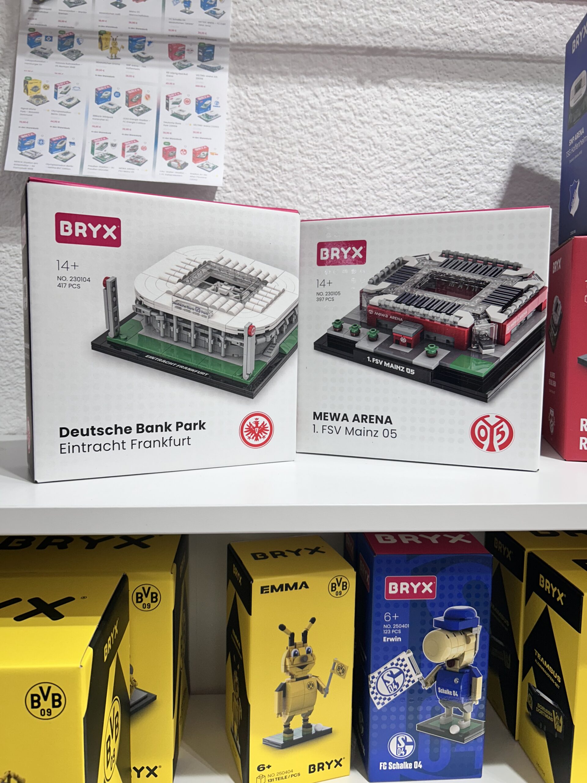 Ausgewählte Klemmbaustein-Sets in Verpackungen